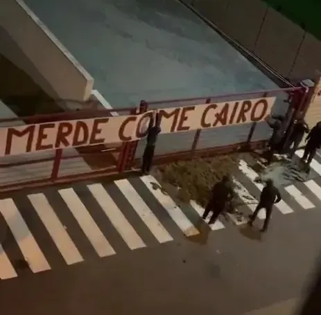 Torino Fans Protest Against Club Management