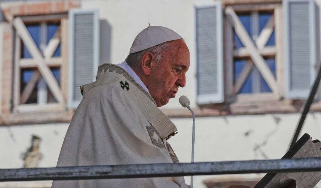 Pope Francis Continues Hospitalization Due to Pneumonia