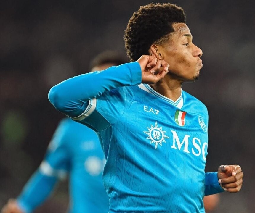 Наполи и Интер Милан одержали победы в Серии А