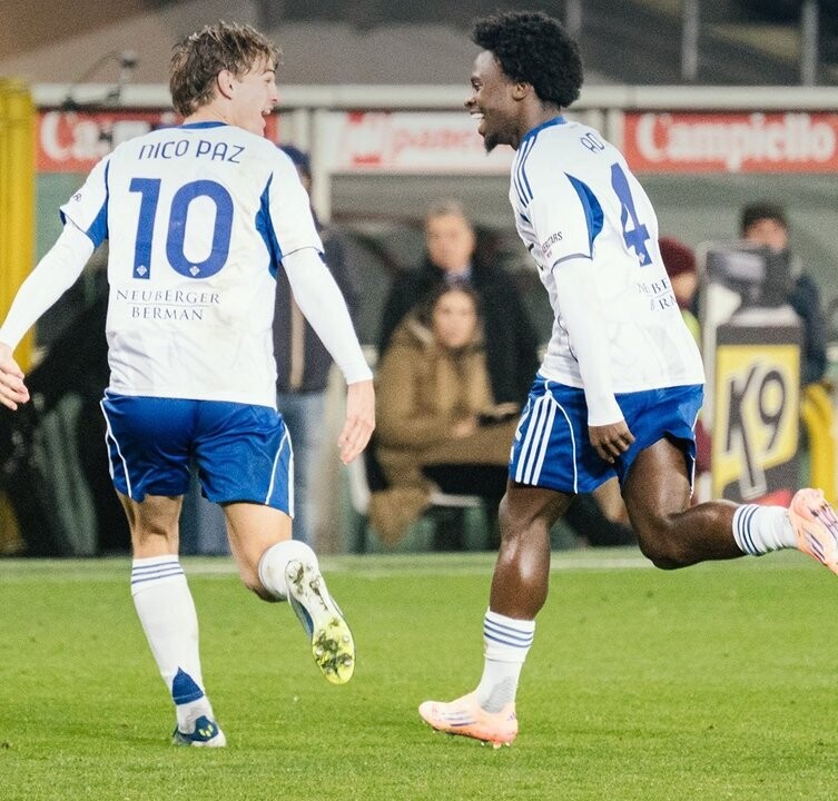 Комо разгромил Торино со счетом 5:1 в Турине