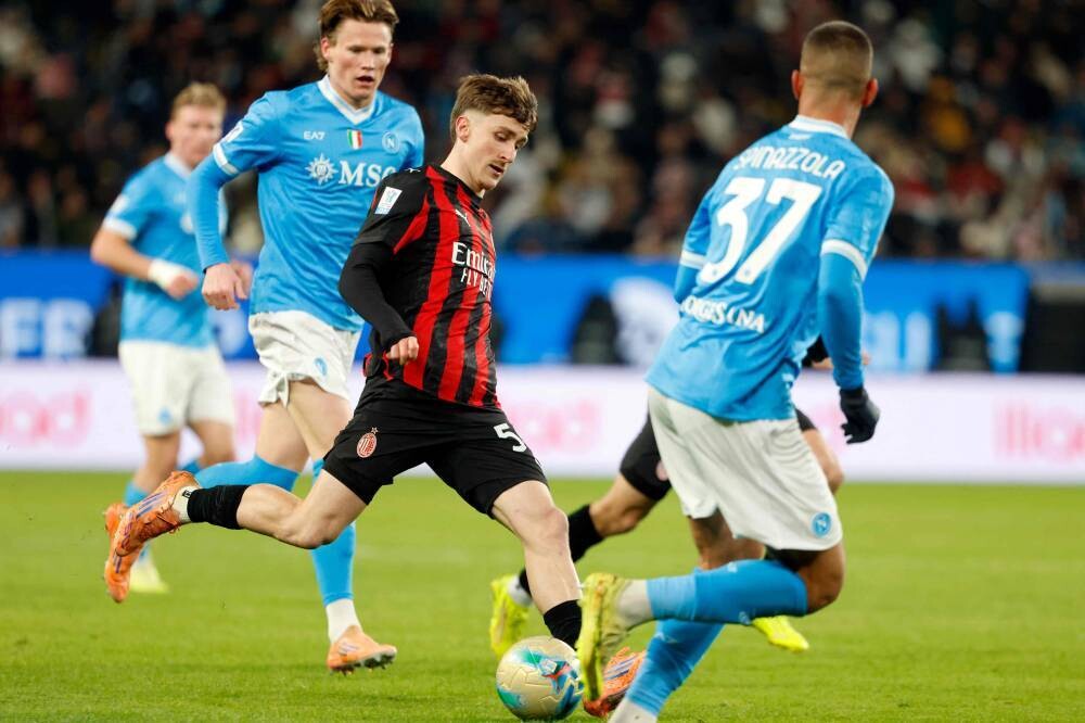 Napoli Reaches Italian Super Cup Final