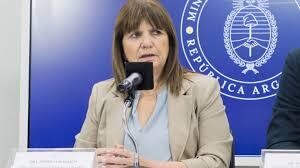 Правительство принимает новый закон об иммиграции