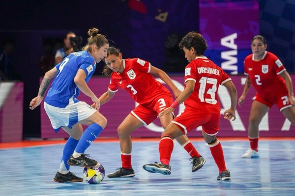 Италия разгромила Панаму со счетом 17:0 на женском чемпионате мира по мини-футболу