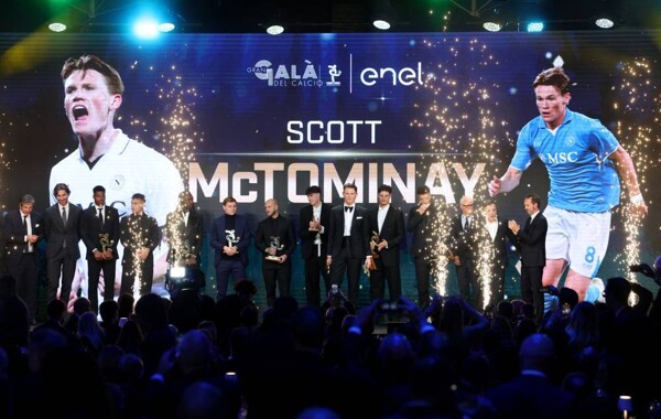 Шотландский игрок «Наполи» добился значительных успехов