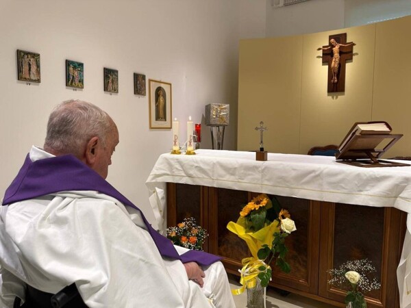 Pope Francis Celebrates Mass Amid Hospitalization