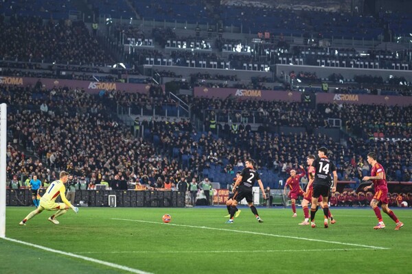Roma Defeats Como in Serie A