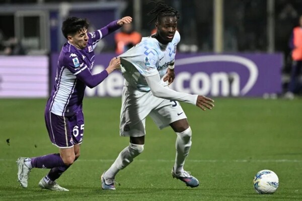 AC米兰将在意甲关键战中迎战罗马队