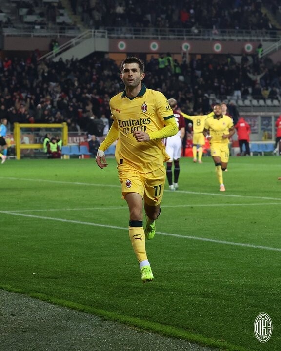 Milan Stages Memorable Comeback to Top Serie A