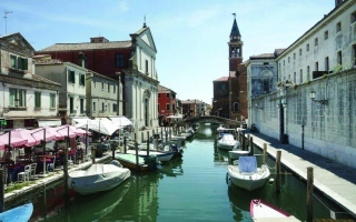 Explore the Venetian Lagoon by Houseboat